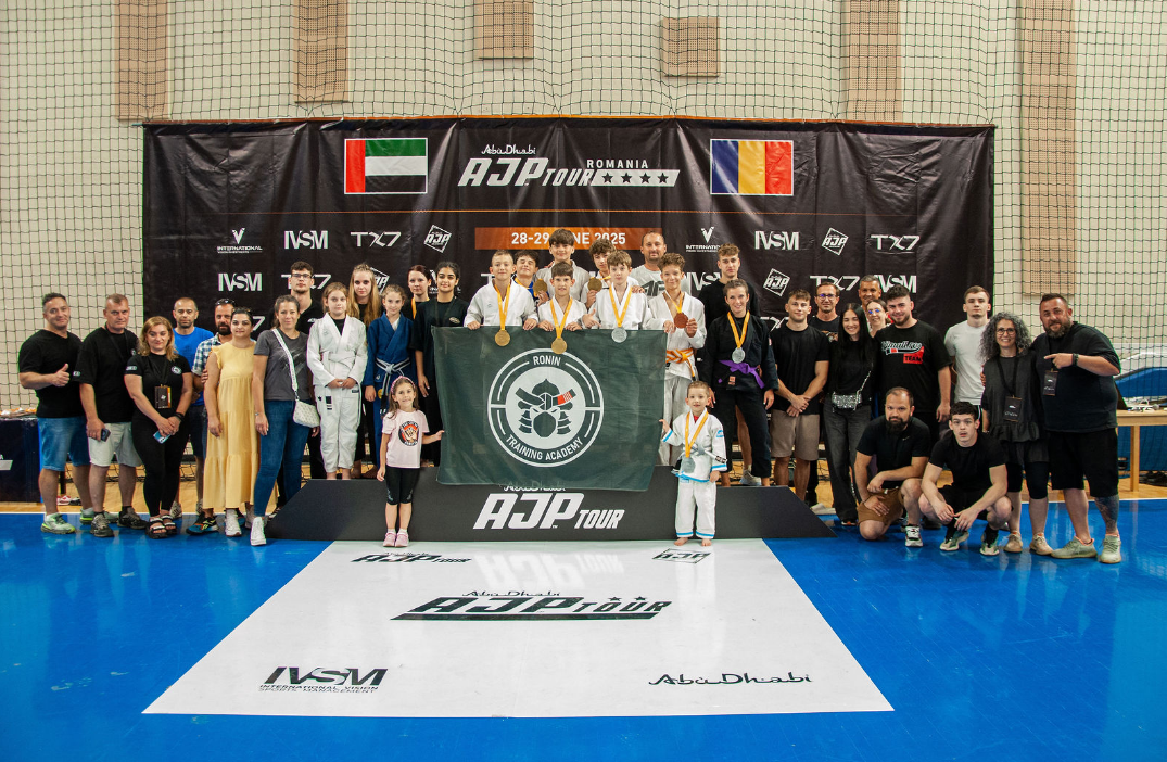Vezi pozele de la AJP Tour Romania National Jiu-Jitsu Championship 2025 - O sarbatoare a sportului in inima tarii!