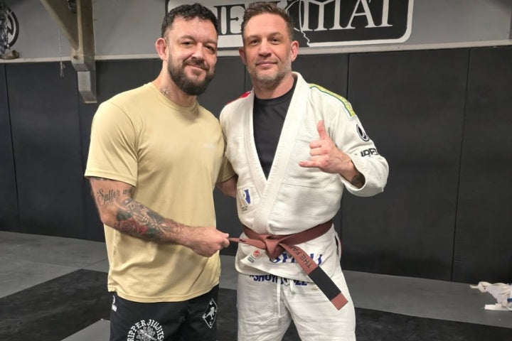 Tom Hardy a fost promovat la centura maro in Brazilian Jiu-Jitsu!