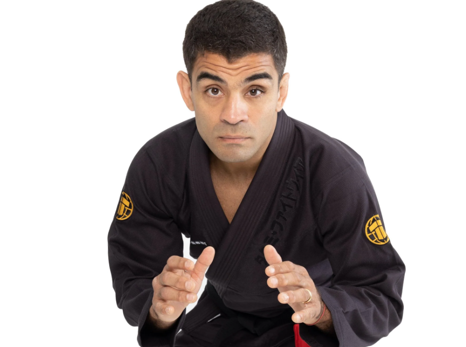 Invata cum sa-ti ingrijesti kimono-ul de Jiu Jitsu Brazilian (VIDEO)