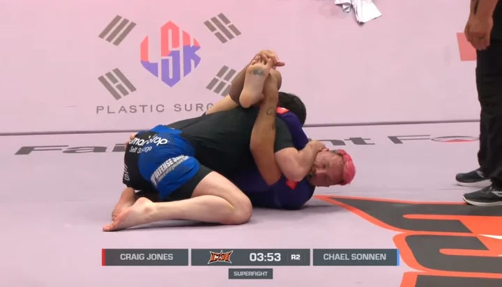 Craig Jones il domina pe Chael Sonnen la CJI 2 printr-un „buggy choke” dublu