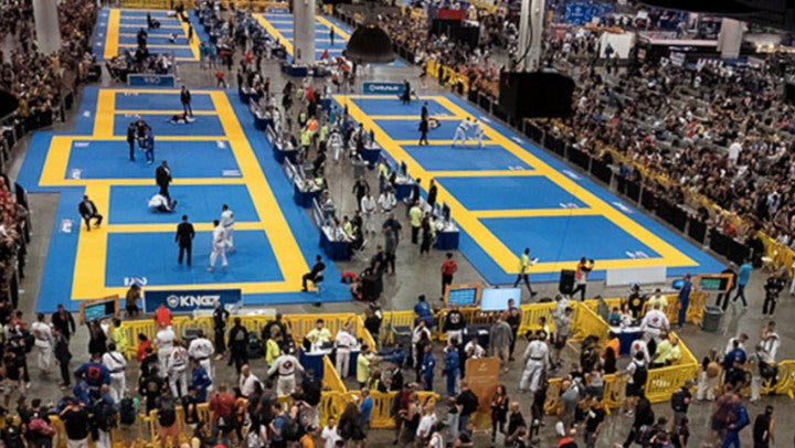 RECORD MONDIAL: Cel mai mare turneu de Jiu Jitsu Brazilian din lume este IBJJF Jiu-Jitsu Con cu 10.000 de competitori!