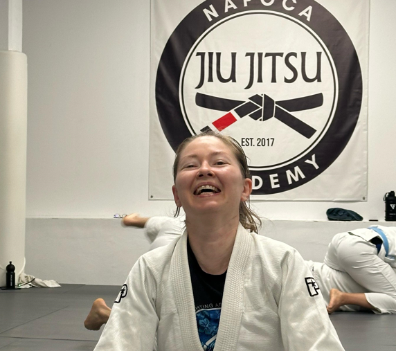 Luna Femeii pe BJJmall.ro continua cu Alexandrina Dordea aka Sasha, de la Napoca Jiu Jitsu Academy din Cluj!