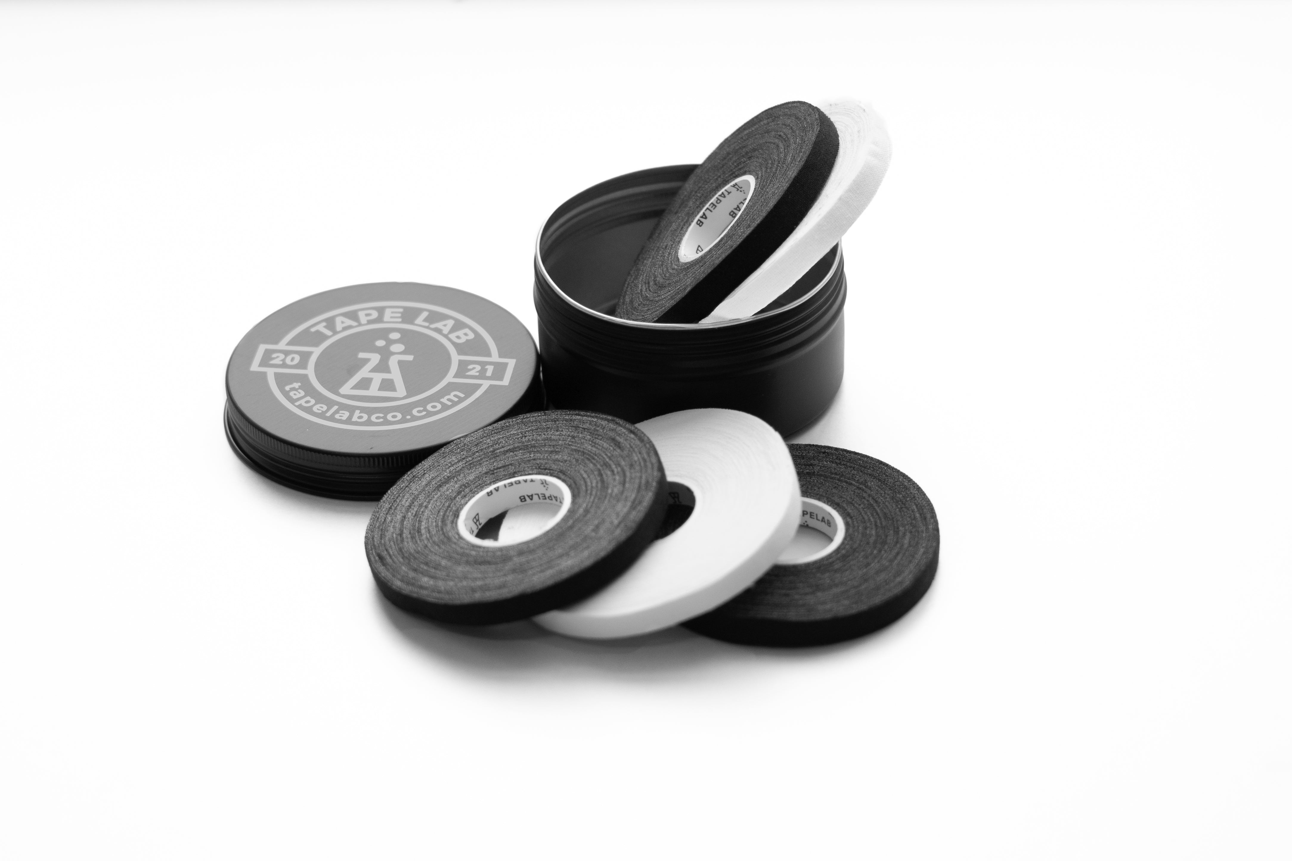 TAPE LAB Finger Tape Yin-Yang 2.0 ( 3x Negre + 2x Albe + Cutie Depozitare Neagra )