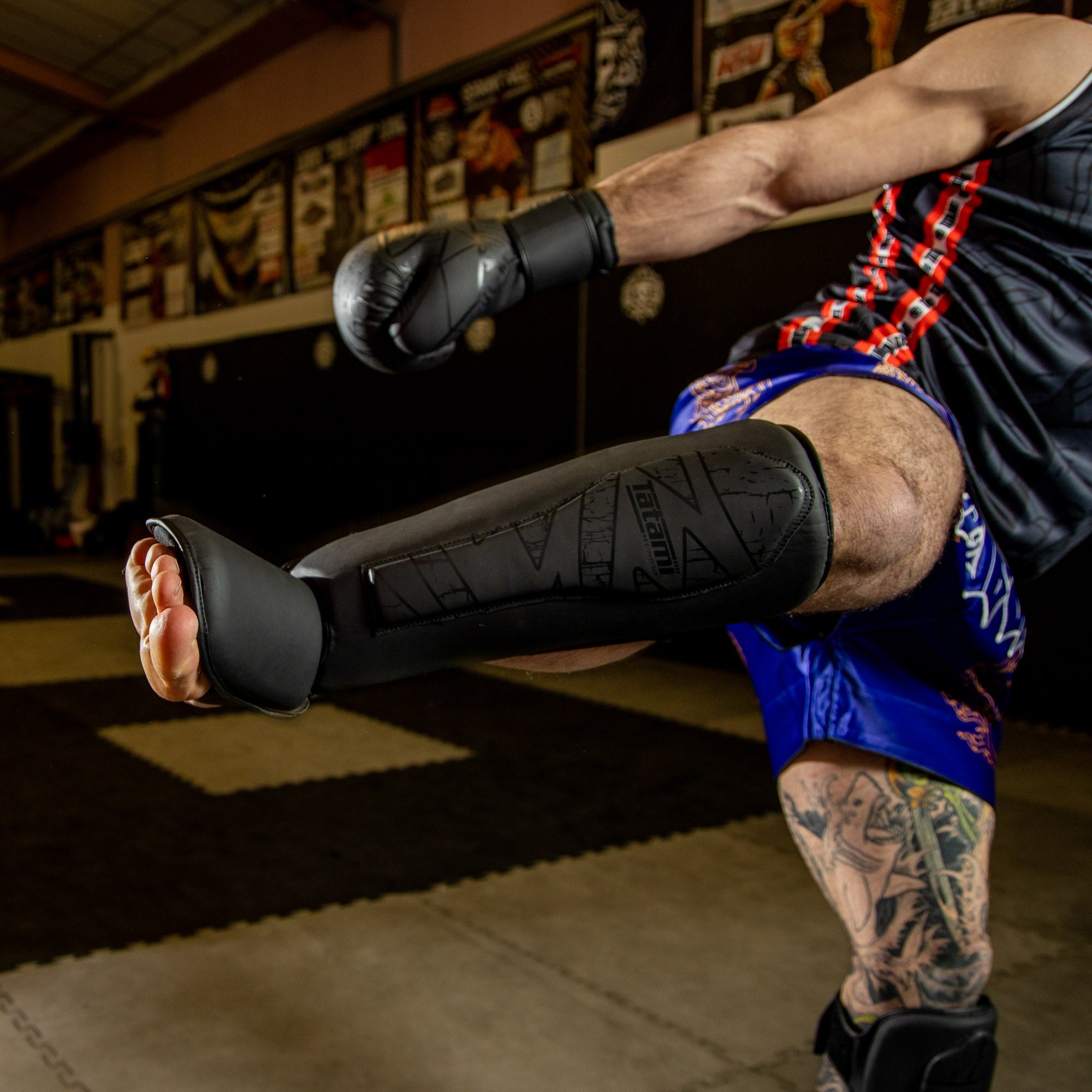 Tatami Fightwear MMA TATAMI Obsidian Shin Pads