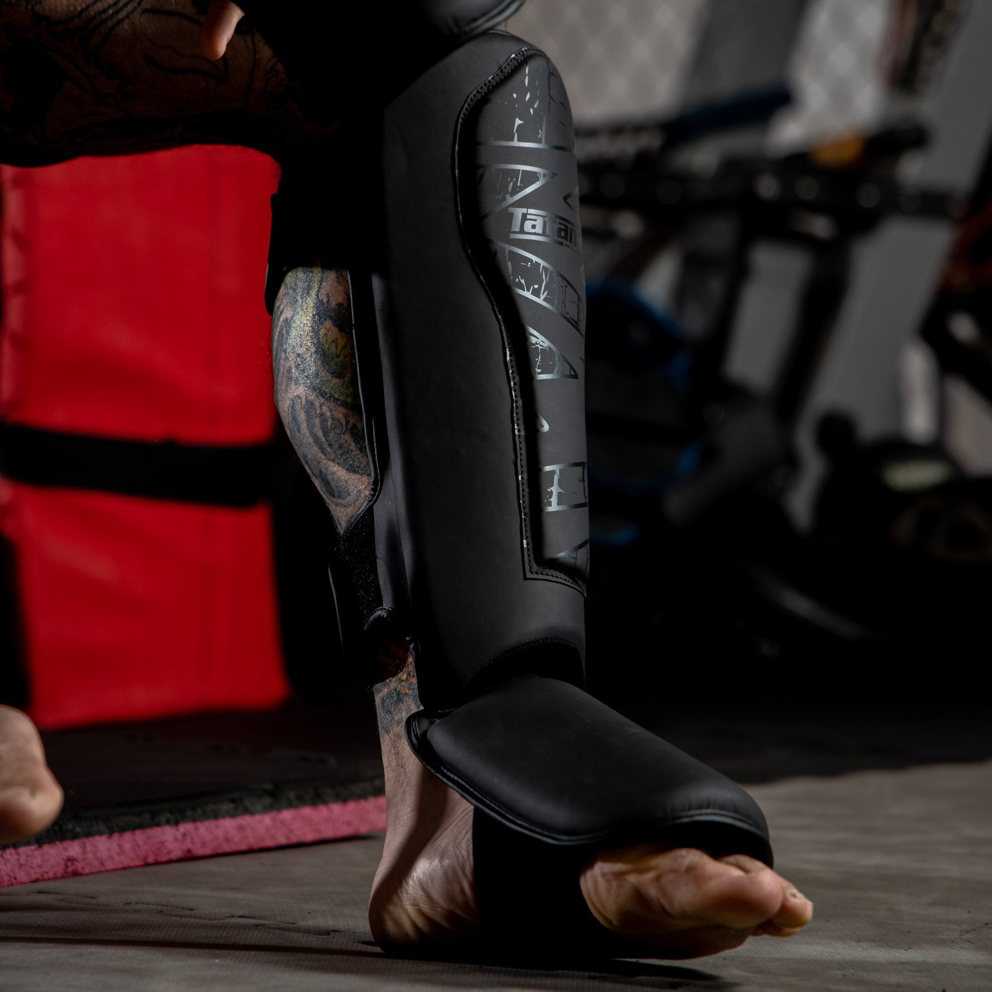 Tatami Fightwear MMA TATAMI Obsidian Shin Pads